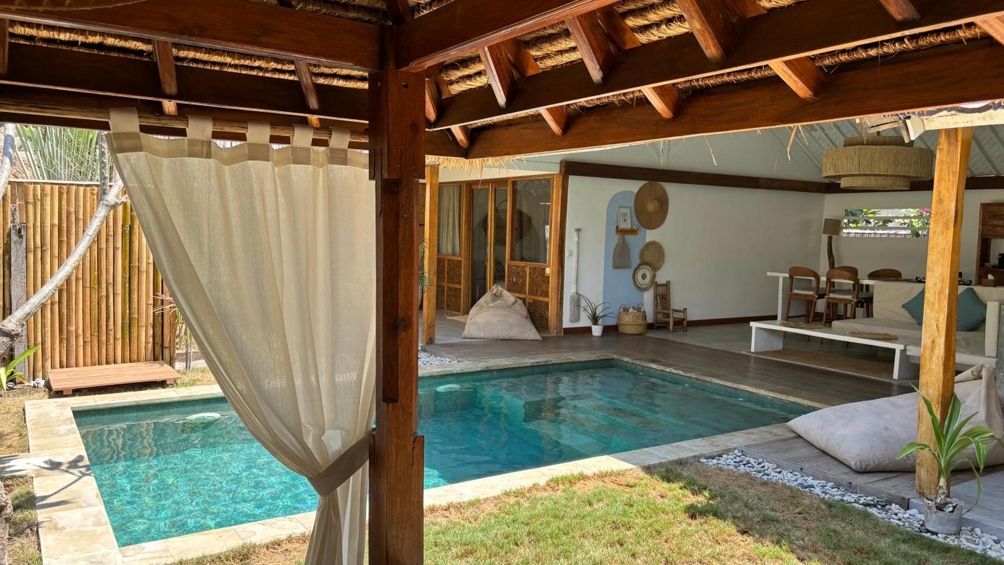 Villa Oceane ギリ・アイル エクステリア 写真